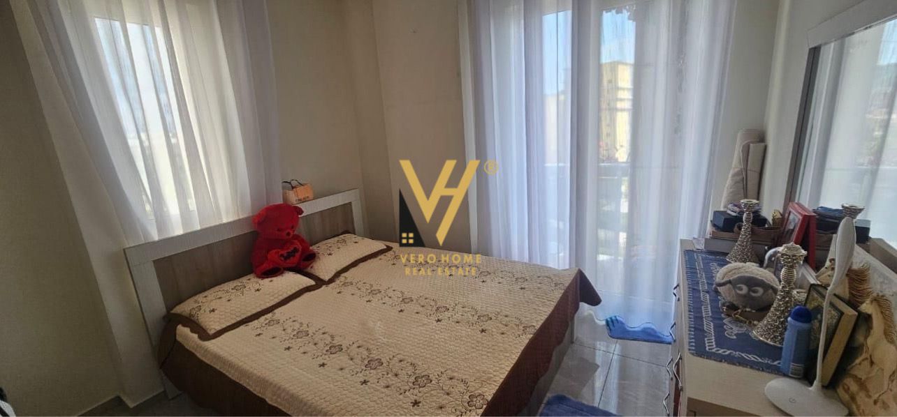 1+1+BLK TEK ISH FUSHA E AVIACIONIT 108.000 EURO