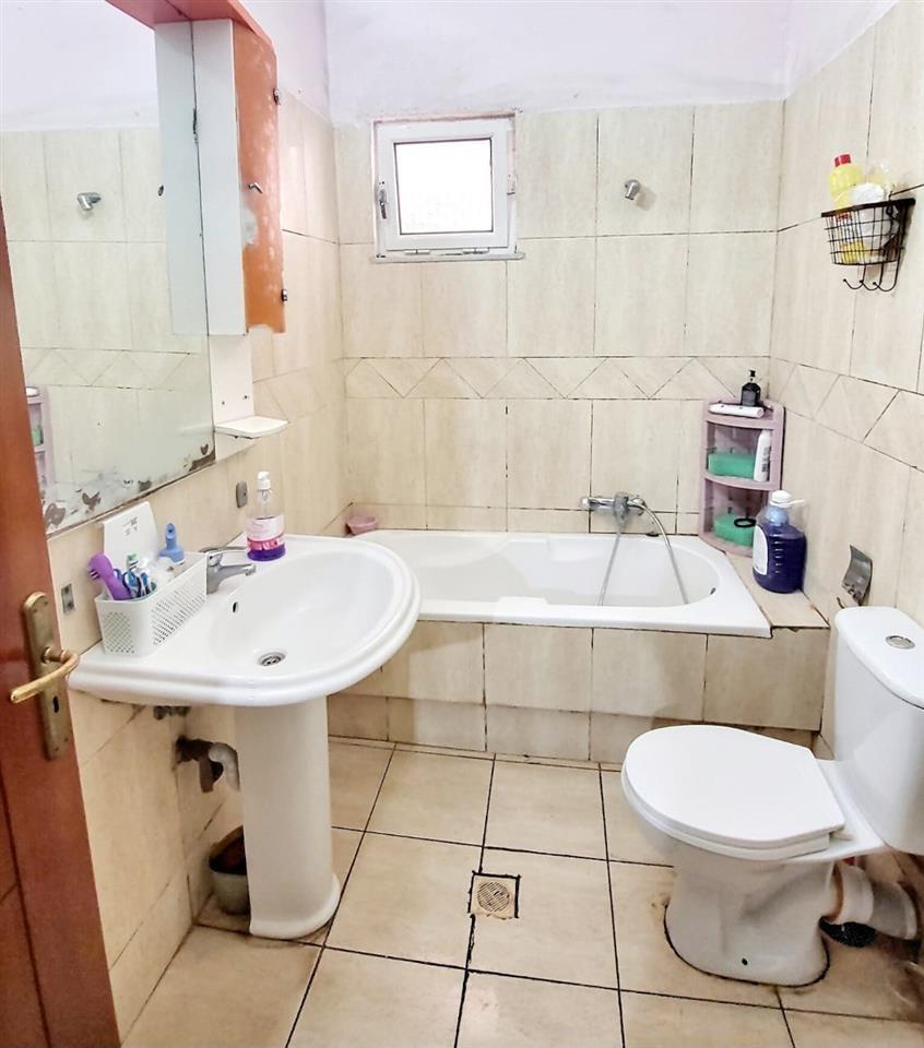 Okazion 2+1, Sarande, 985 euro/m2 – urgjente