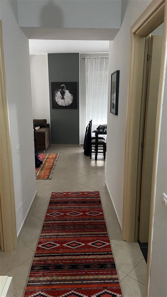 Apartament 1+1 Qera Ditore ‘Rezidenca Kontakt’ Rr: Kavajës