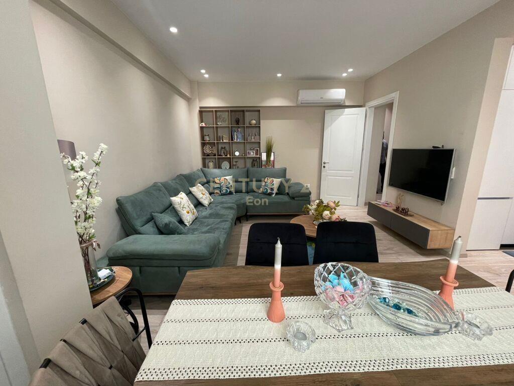 Apartament 2+1 në shitje në Qendrën e Durrësit