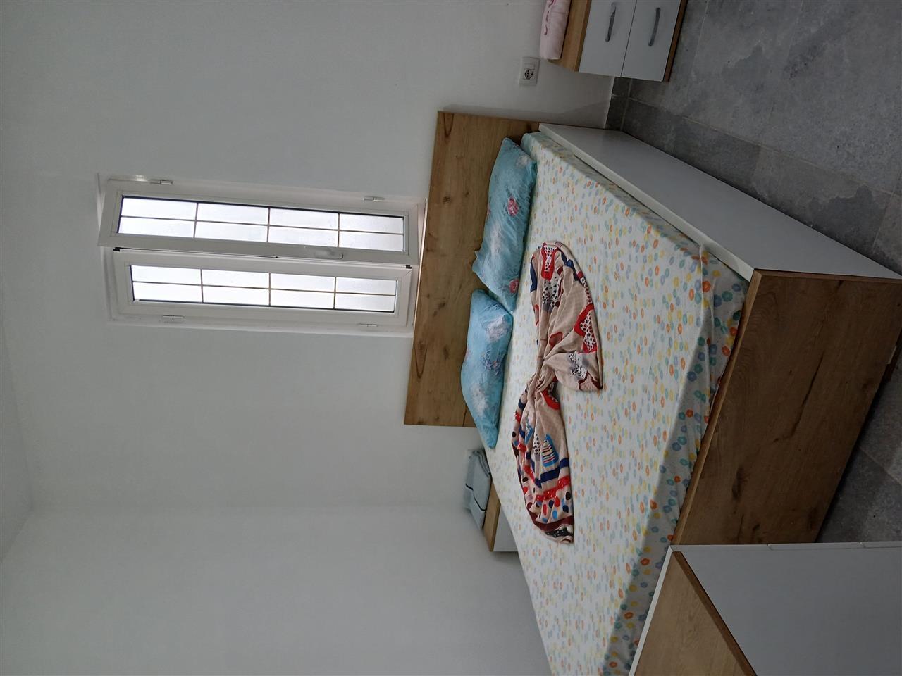 Shtepi private me qera sektor rinia ose ne shitje