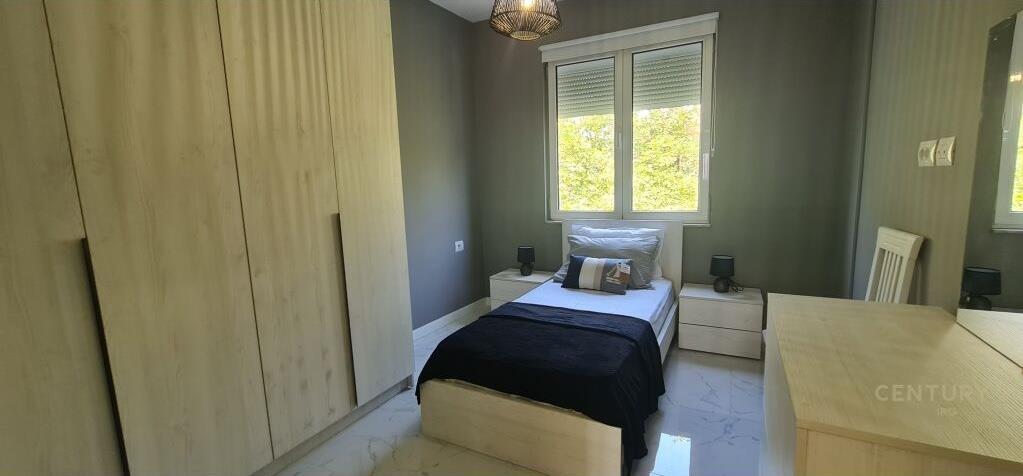 Qira Apartament 2+1 Myslym Shyri 1200 €