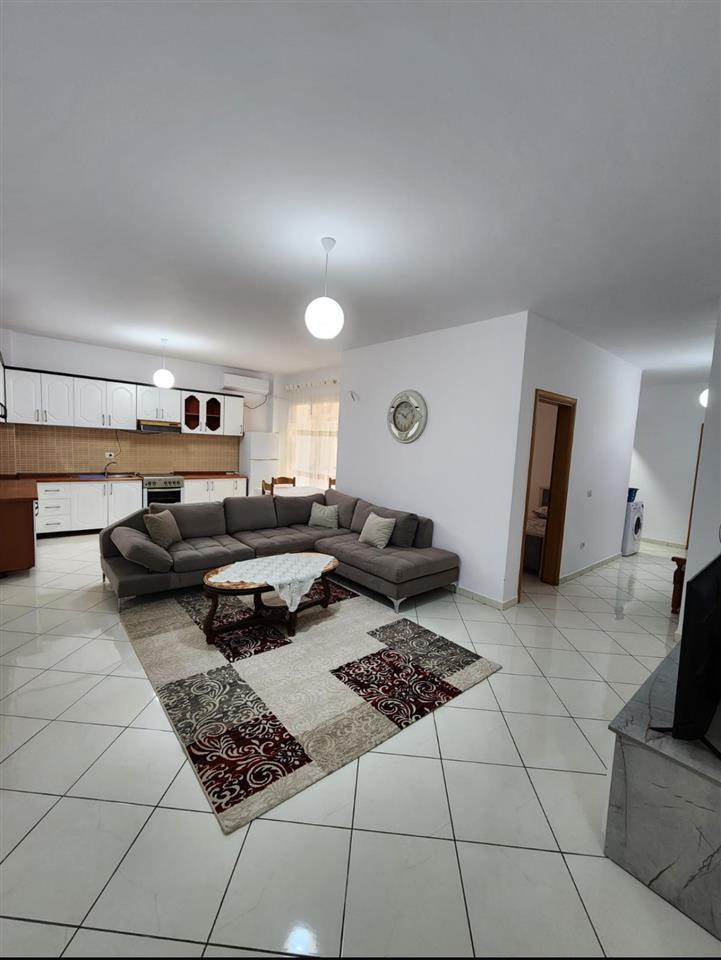 Apartament Me Qera 2+1