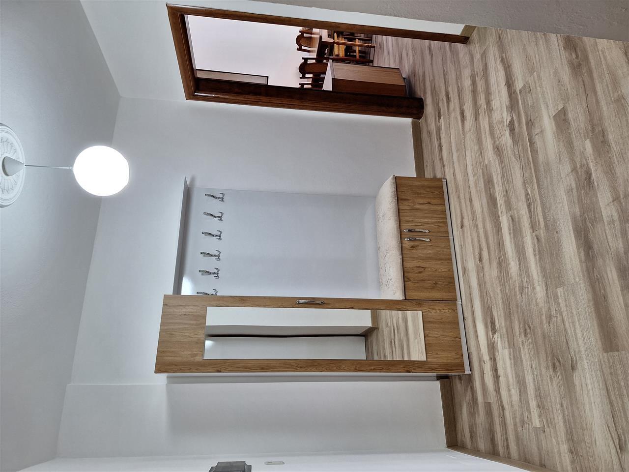 OKAZION SHITET 1+1 QENDER PLAZH DURRES