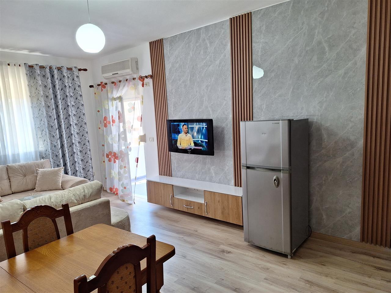 OKAZION SHITET 1+1 QENDER PLAZH DURRES