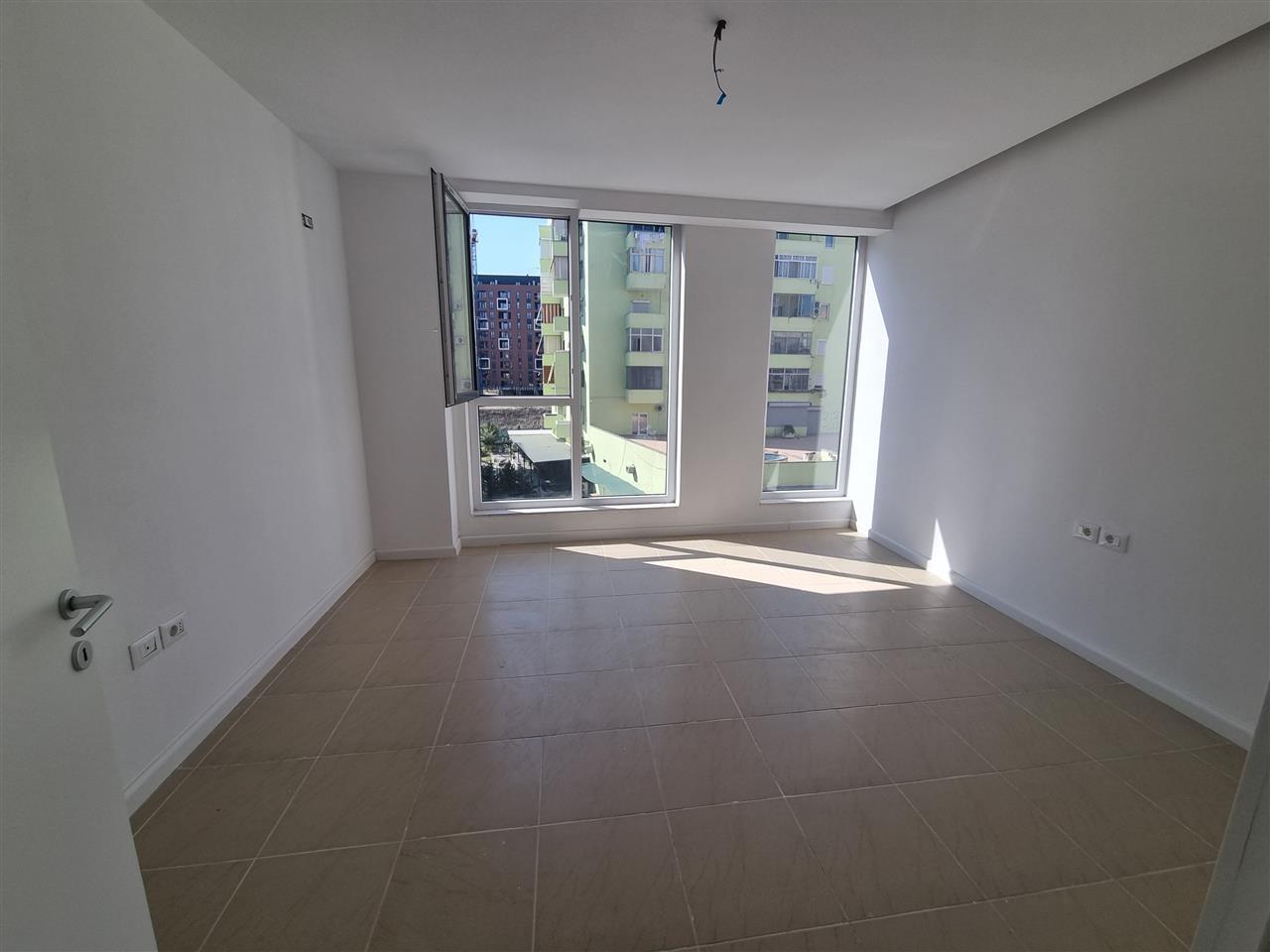 Apartament me qira, Bulevardi Ri, Rezidenca Avid