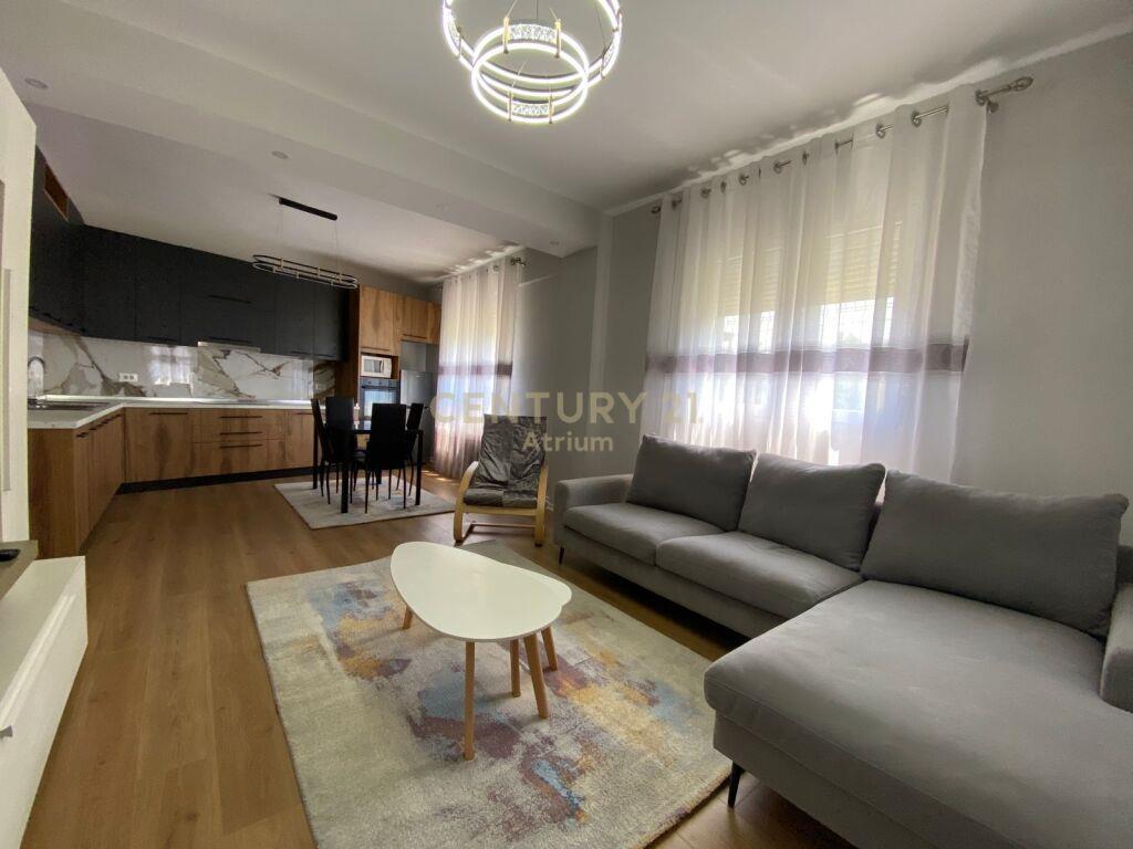JEPET ME QIRA APARTAMENT 2 + 1 TEK OXHAKU !