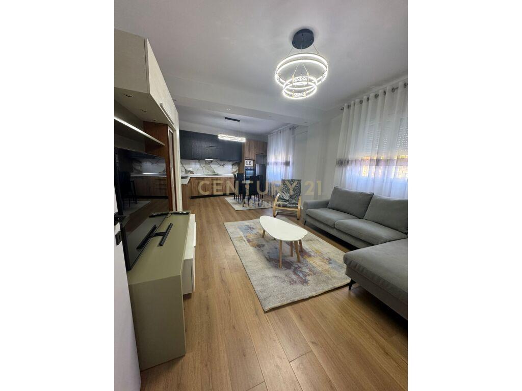 JEPET ME QIRA APARTAMENT 2 + 1 TEK OXHAKU !