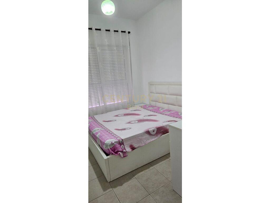 Apartament 2+1 me qera tek Kompleksi Mangalem