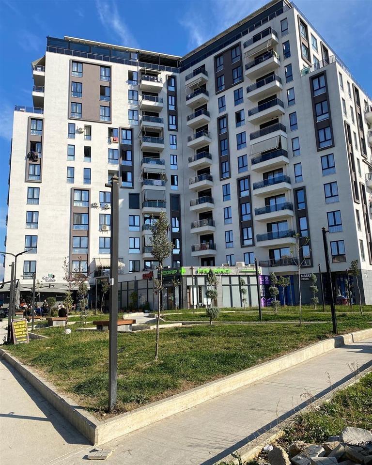 Shitet Apartament 2+1 Garden Residence Turdiu