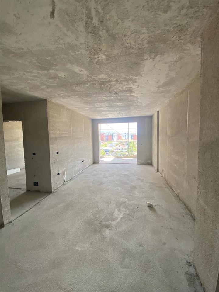 Shitet Apartament 2+1 Garden Residence Turdiu