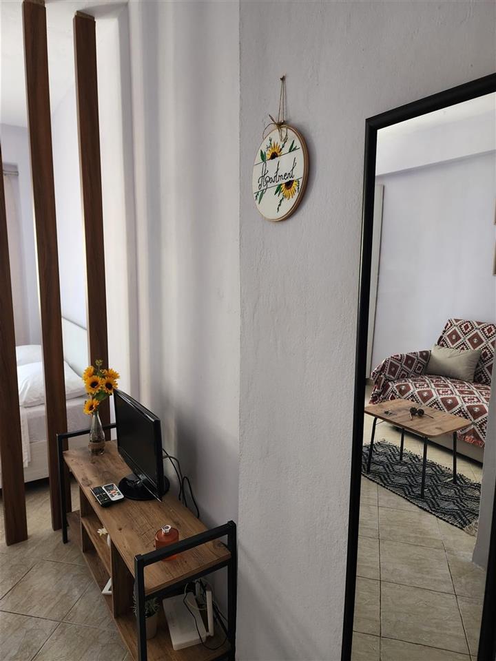APARTAMENT ME QIRA DITORE PLAZH ILIRIA