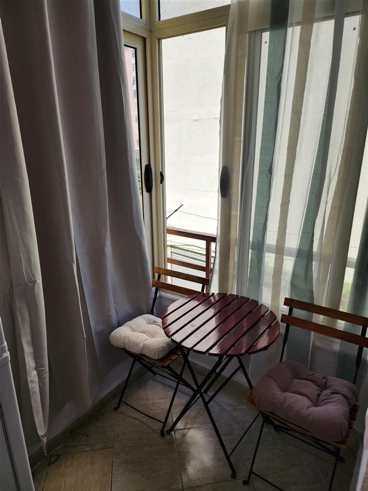 APARTAMENT ME QIRA DITORE PLAZH ILIRIA