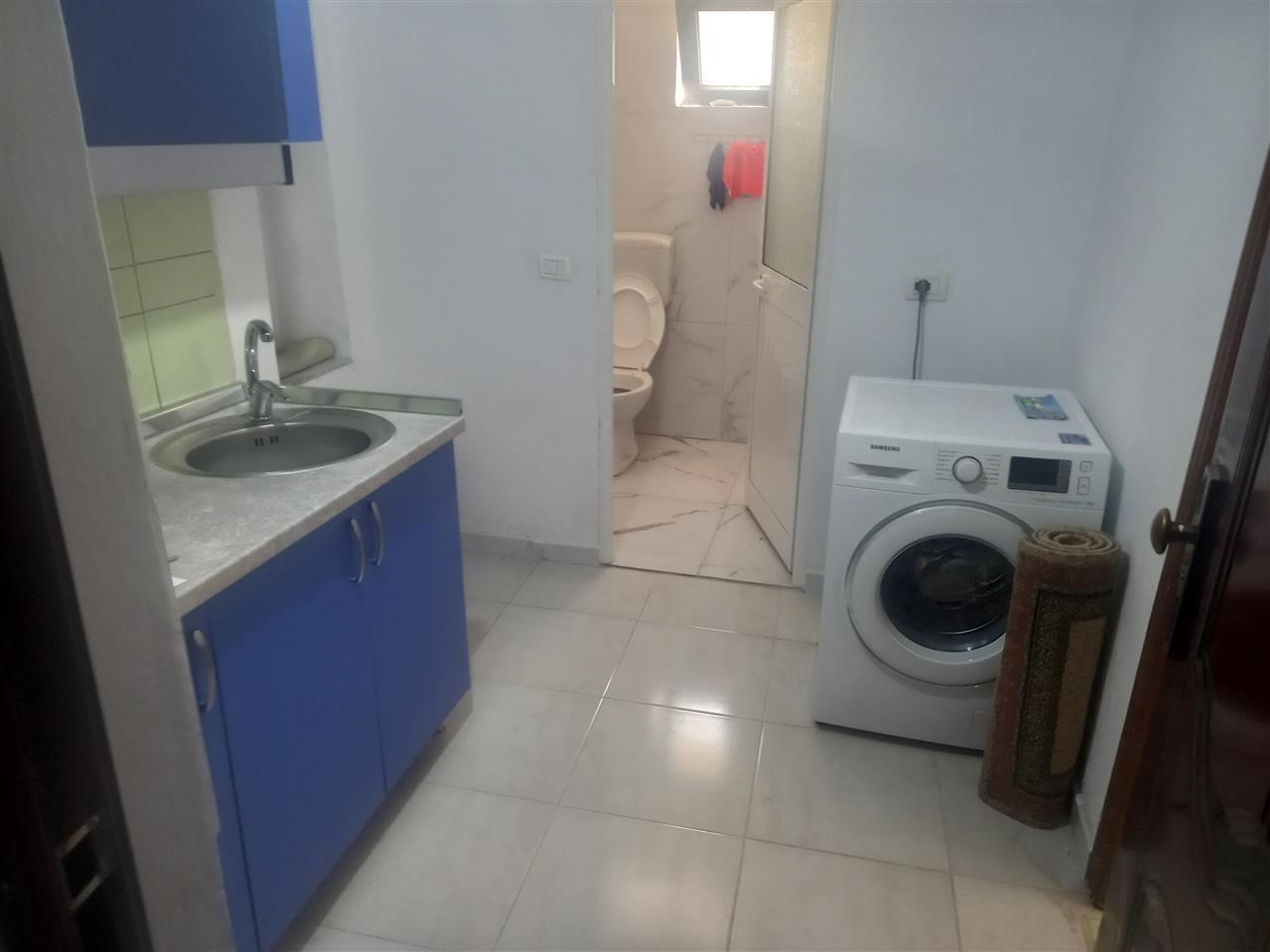 Gazonjere tirane 29 m rruga myslym keta kati pare