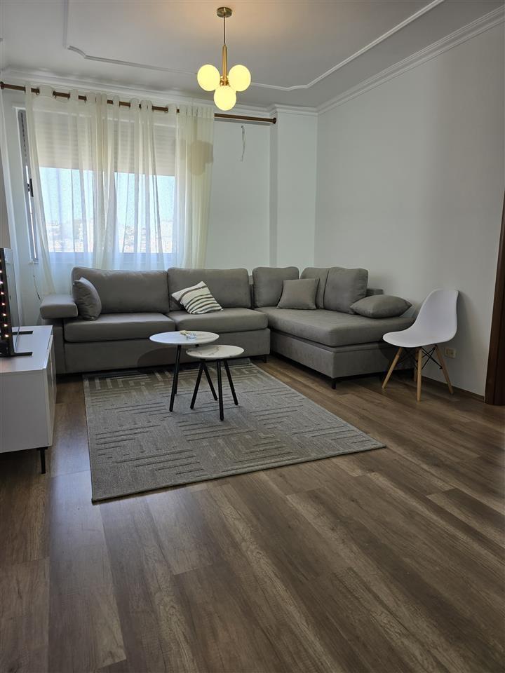 Apartament 2+1 për Qira në Ish Rajoni I Policisë, Durrës !