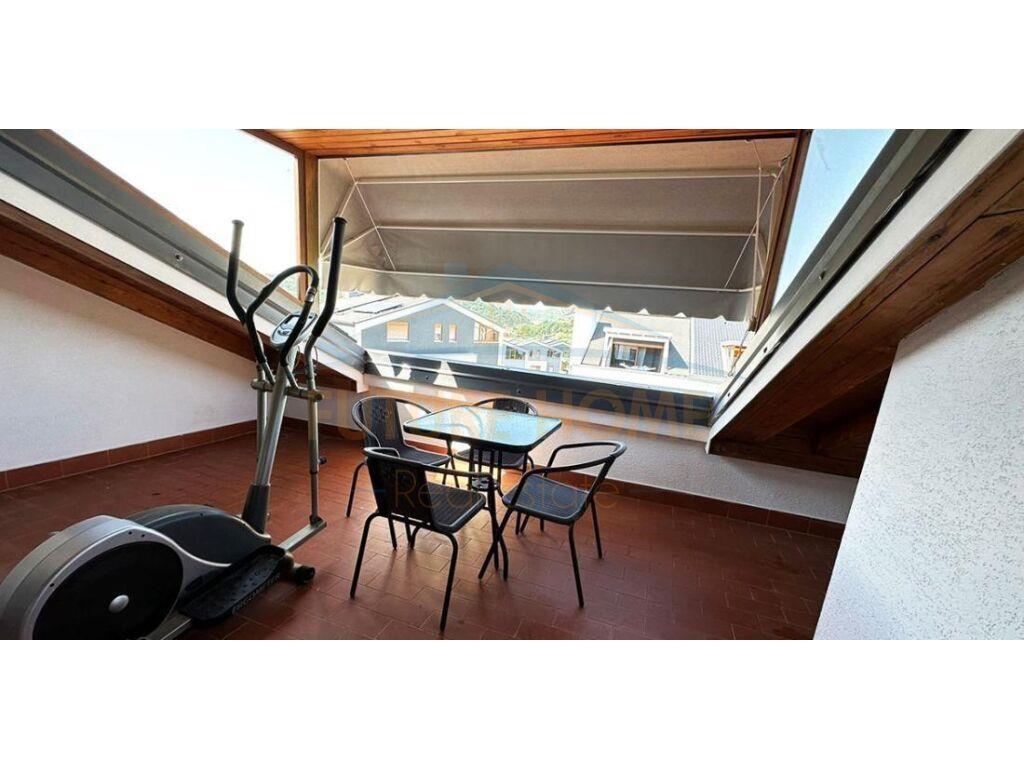 Qera, Vile 3-kateshe, Teg, Tirane.