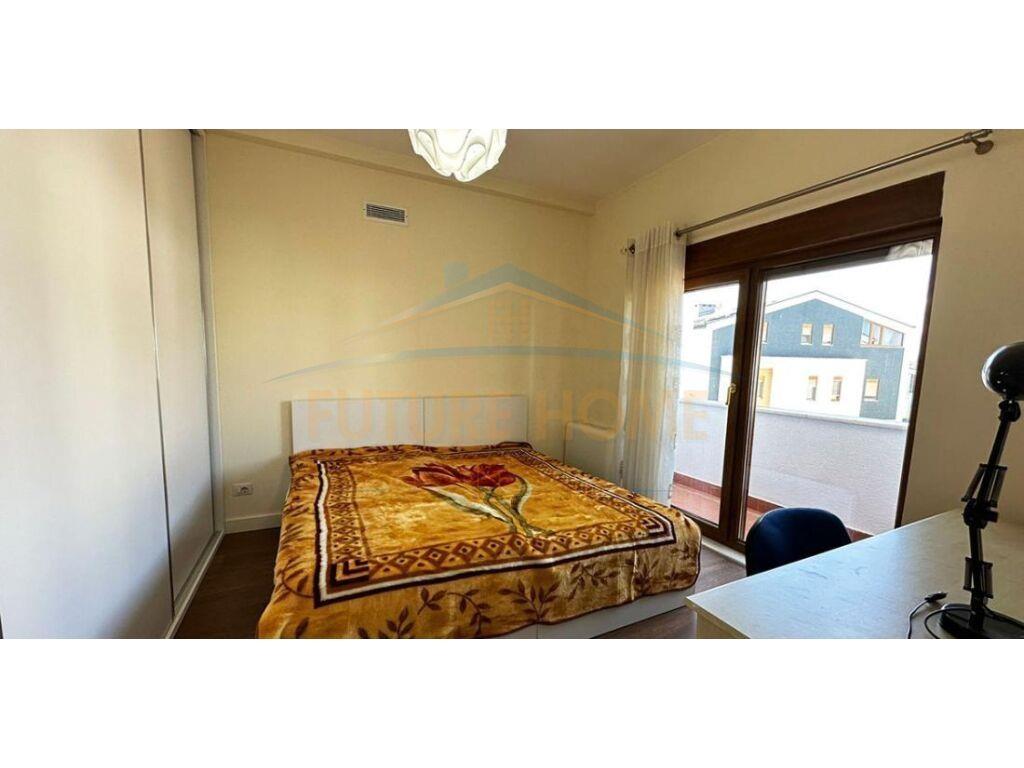 Qera, Vile 3-kateshe, Teg, Tirane.