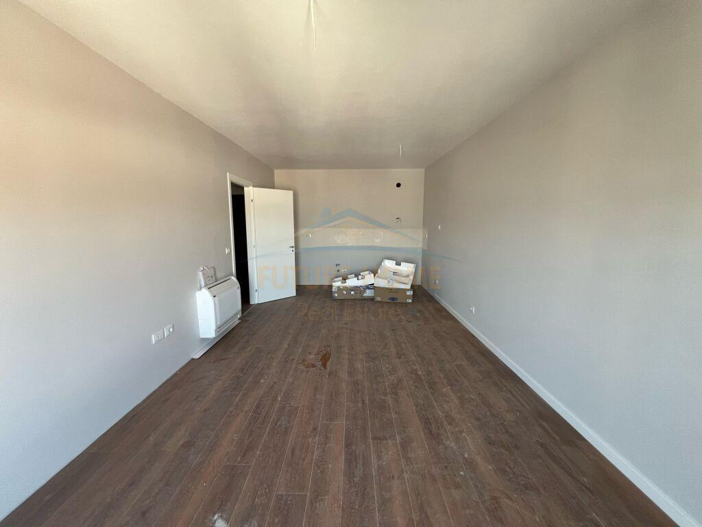 Shitet, Apartament 2+1+2, Kodra e Diellit