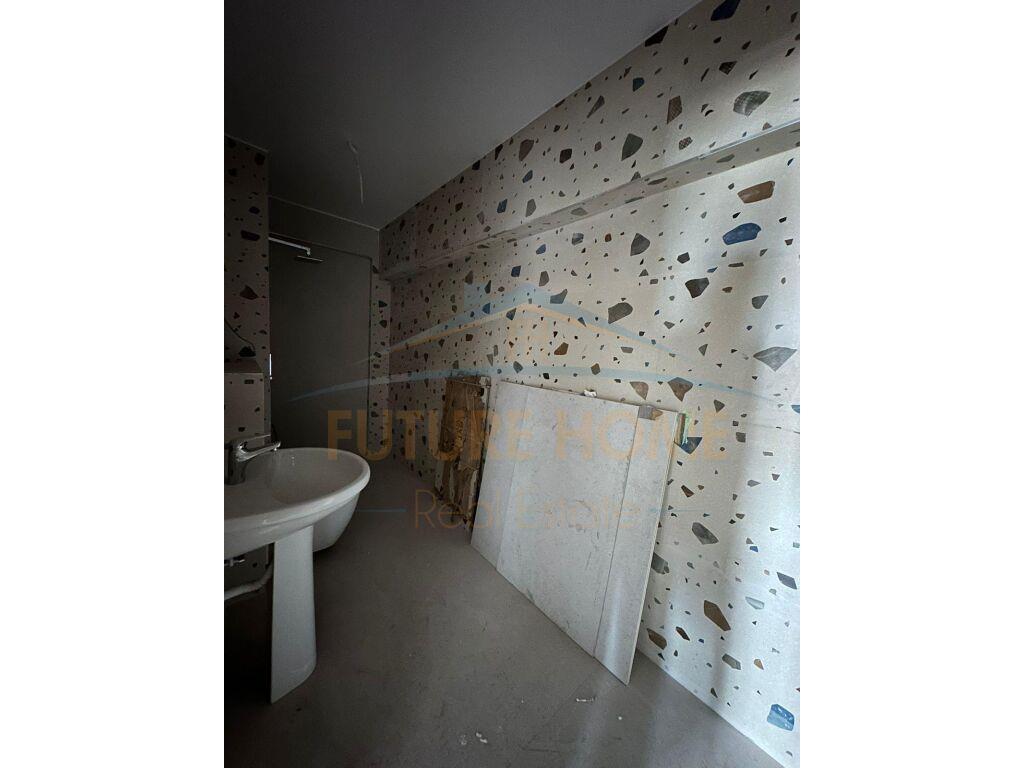 Shitet, Apartament 2+1+2, Kodra e Diellit