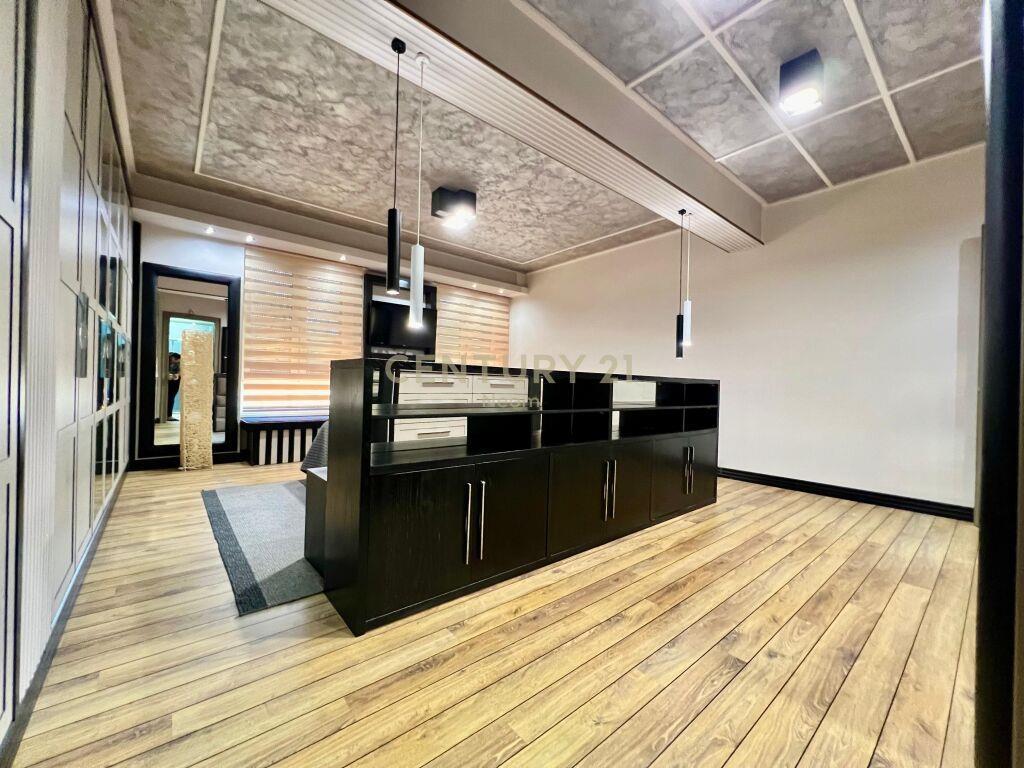 APARTAMENT LUKSOZ 2+1+2 me POST PARKIMI ‼️