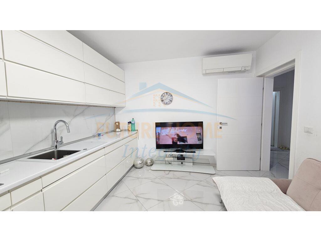 Qera, Apartament 2+1, Rruga Ferit Xhajko, Tiranë.