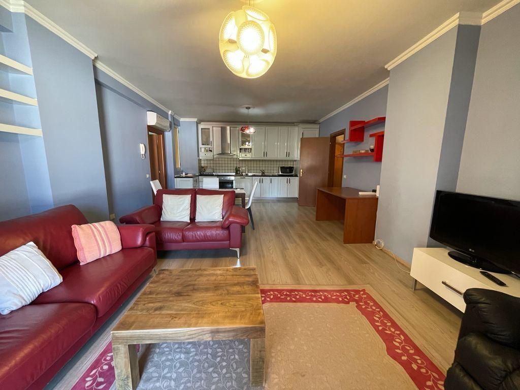 Qera, Apartament 2+1+2, Rruga e Bogdaneve, 85.000leke