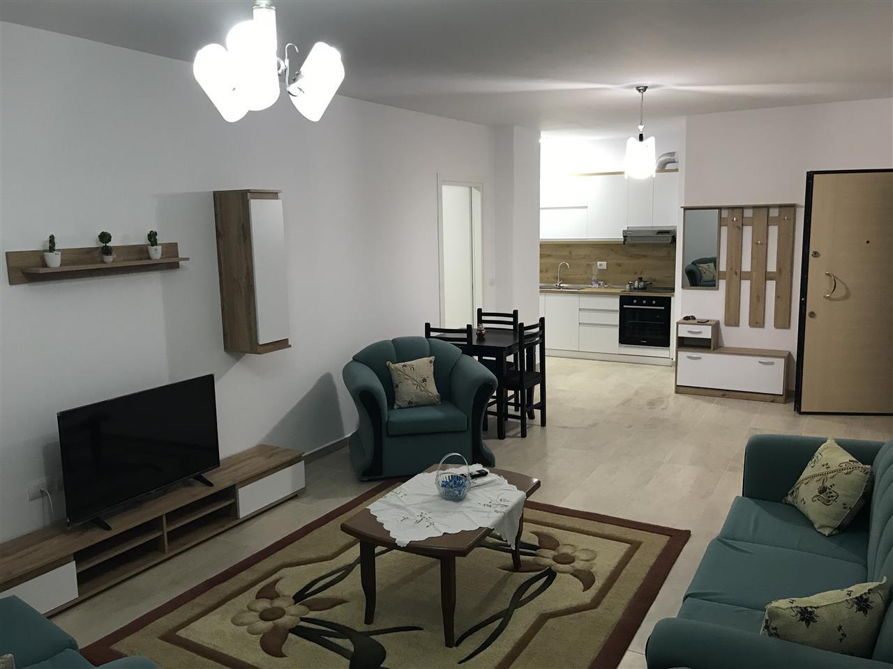 Jepet me qera 2+1 te Vila e Zogut Durres