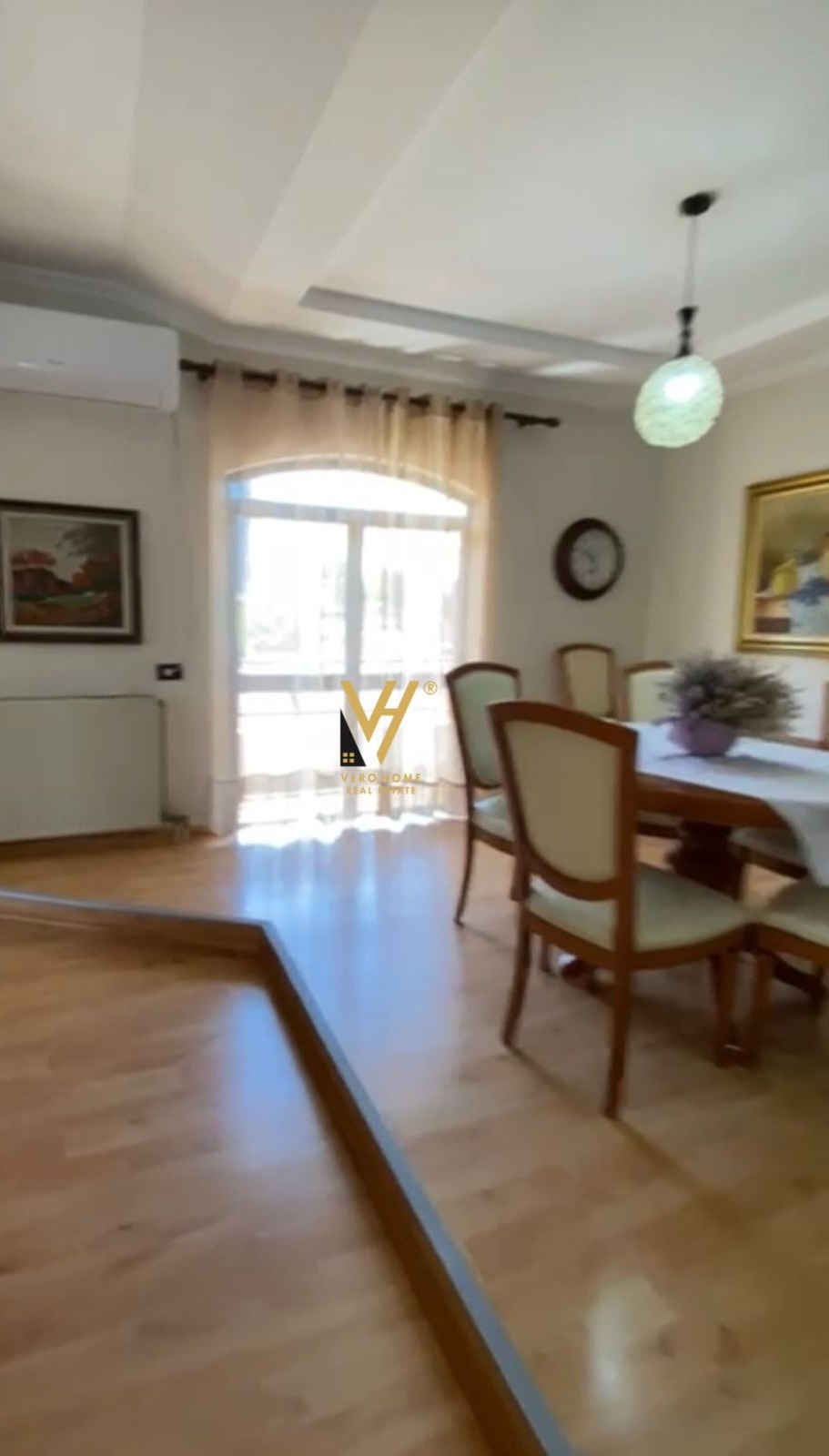 JEPET APARTAMENT 3+1+BLK ME QERA NE QENDER 650EURO