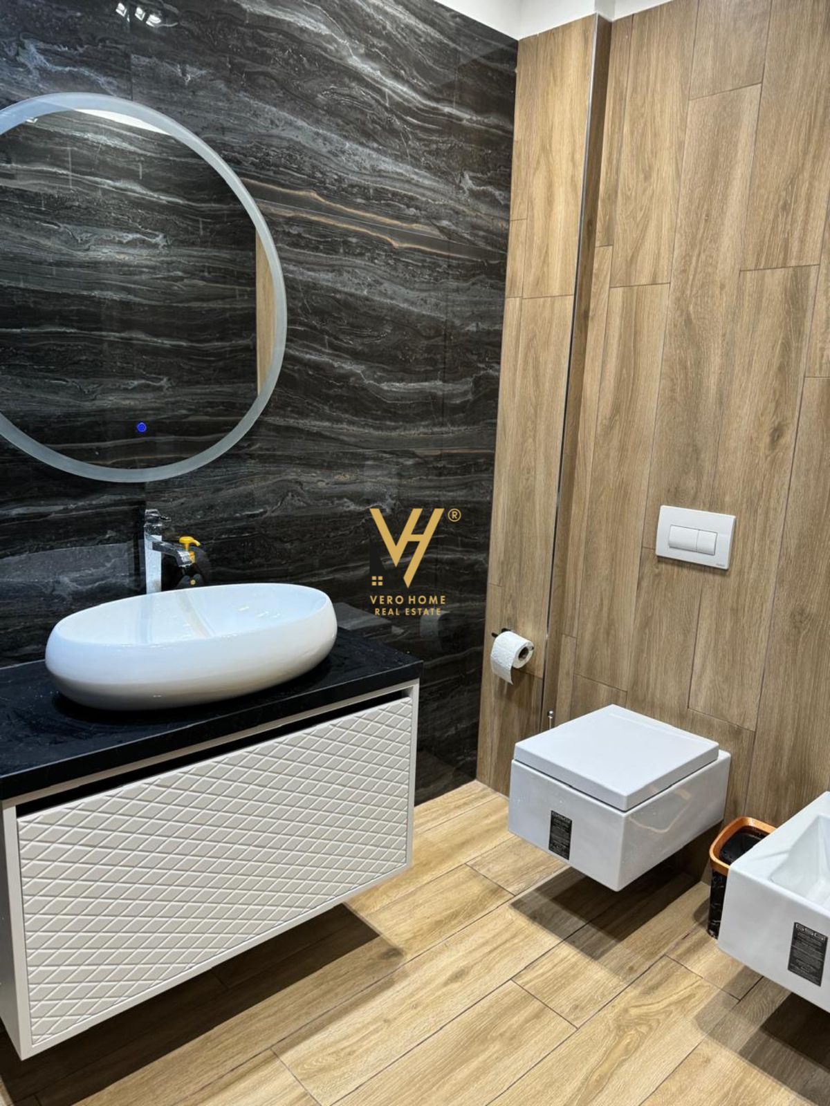 JEPET APARTAMENT 1+1+BLK ME QERA NE VLORE 500 EURO