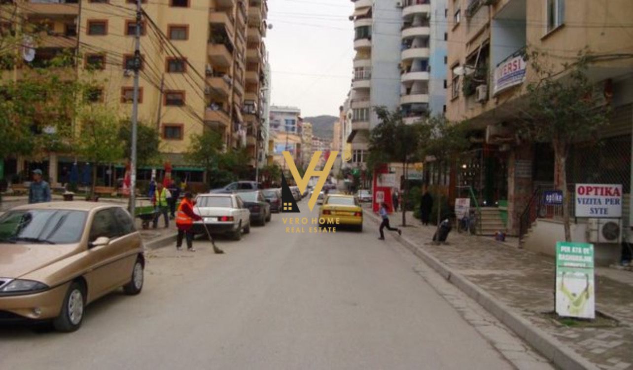 SHITET DYQAN 55 M2 TE KOMUNA E PARISIT 230.000EURO