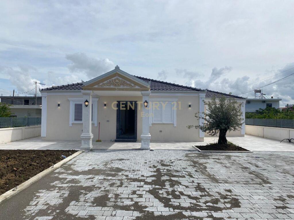 SHITET SUPER VILE NE DURRES