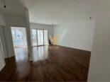 JEPET ZYRE 95 M2 ME QERA TE MAHMUT FORTUZI 600EURO