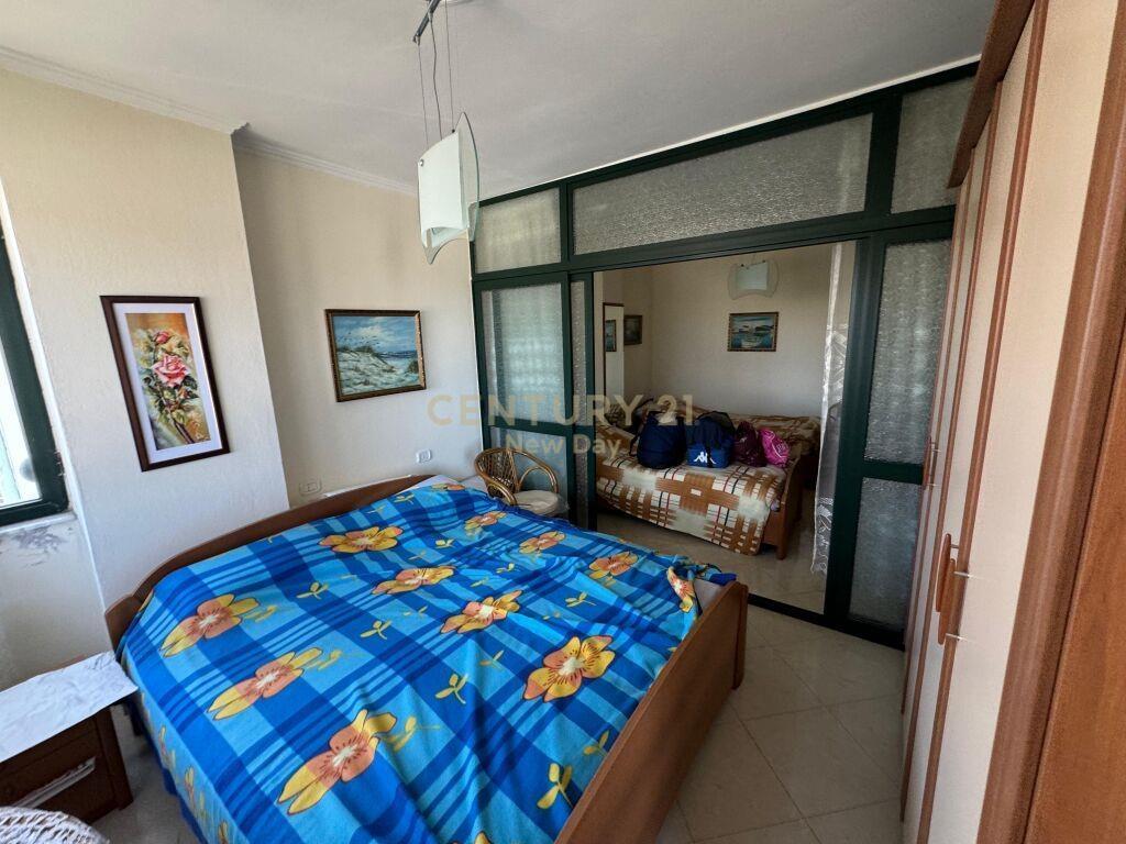 Shitet Apartament 1+1 ne zonen e plazhit me pamje deti.