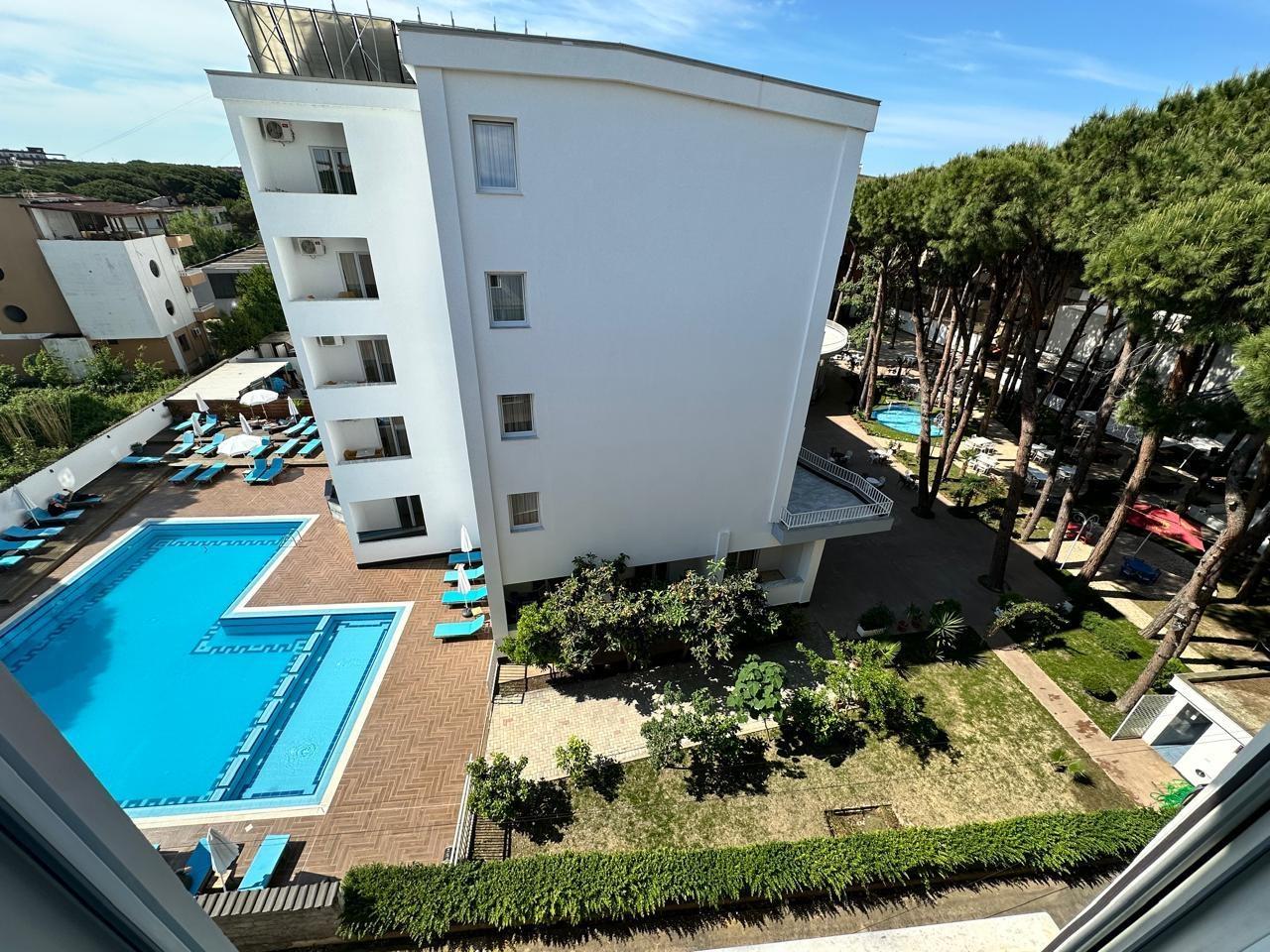 Penthouse unik tek Mali i Robit!