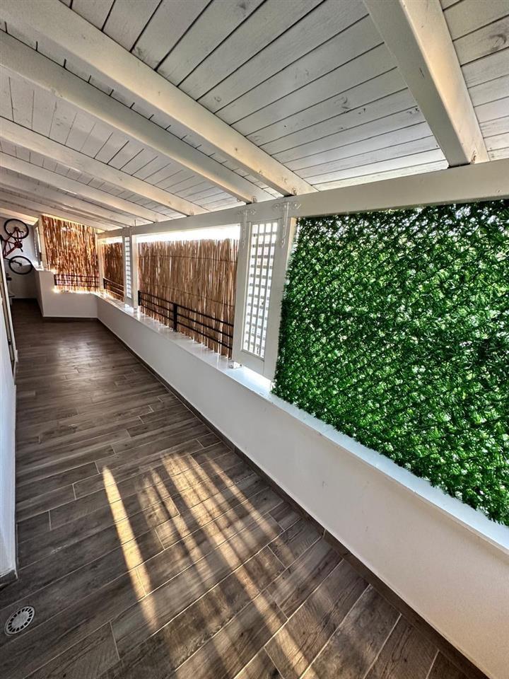 Penthouse unik tek Mali i Robit!