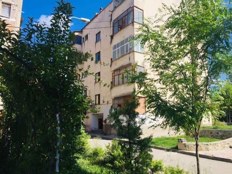 Shitje apartamenti !