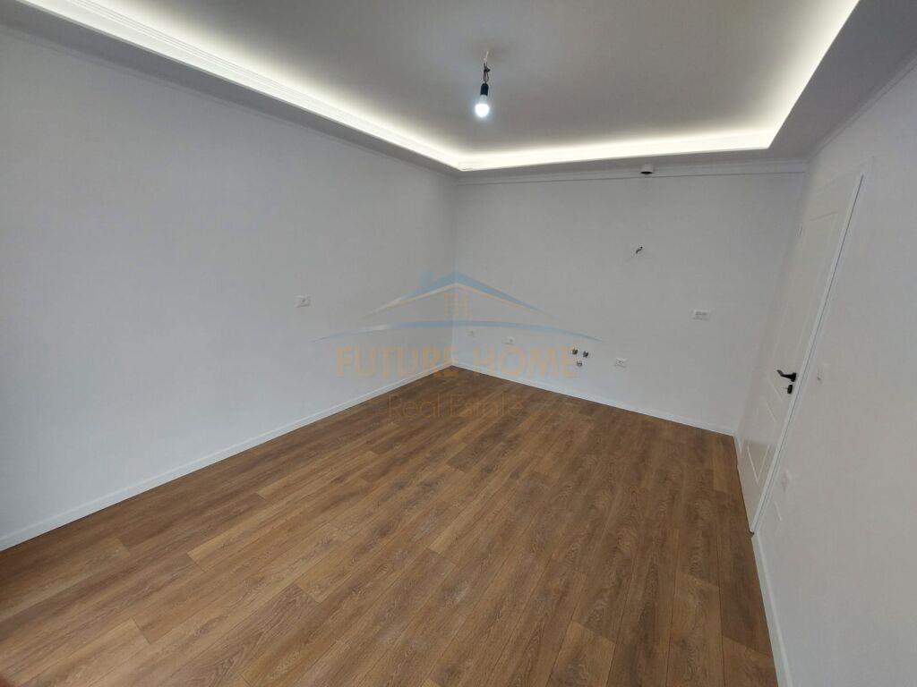 Disponojmë Apartament 2+1 për Shitje.