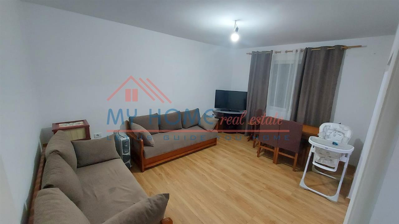 Apartament 1+1 Ne shitje tek Shkolla Bajram Curri