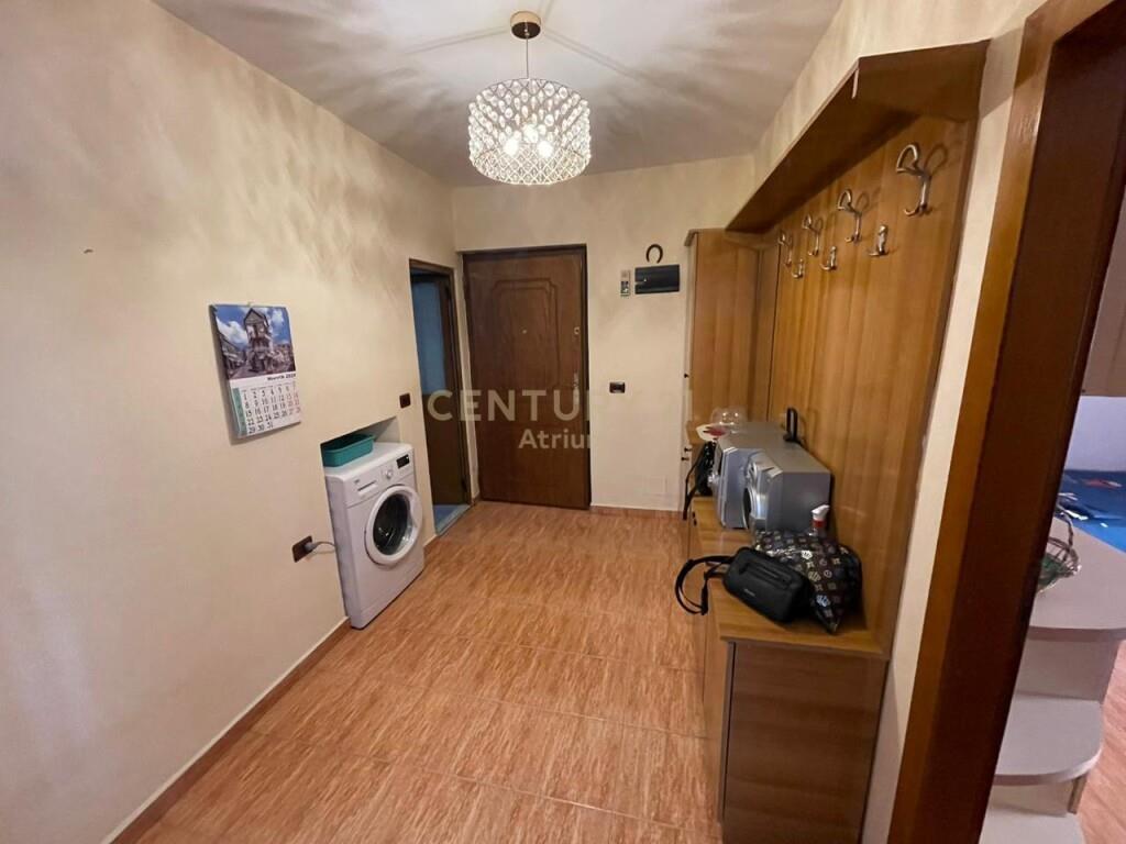 JEPET ME QIRA APARTAMENET 2+1