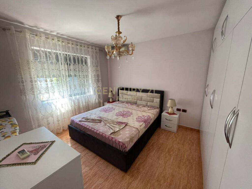 JEPET ME QIRA APARTAMENET 2+1