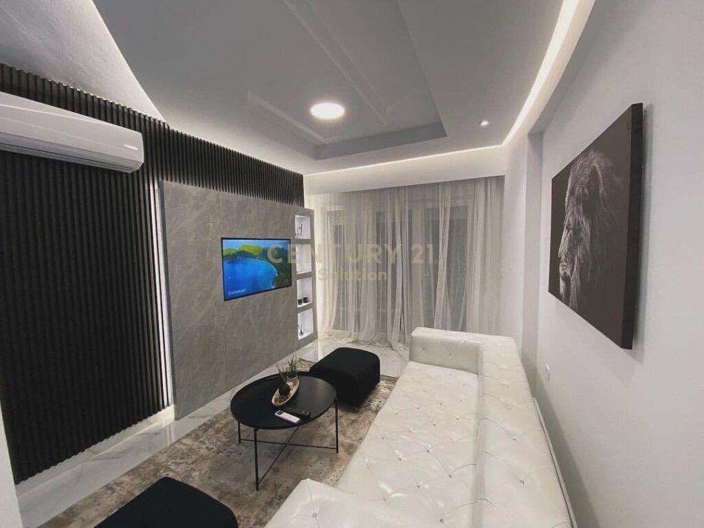 Qira | Apartament 1+1+Post Parkimi | Kodra e Diellit 770 €