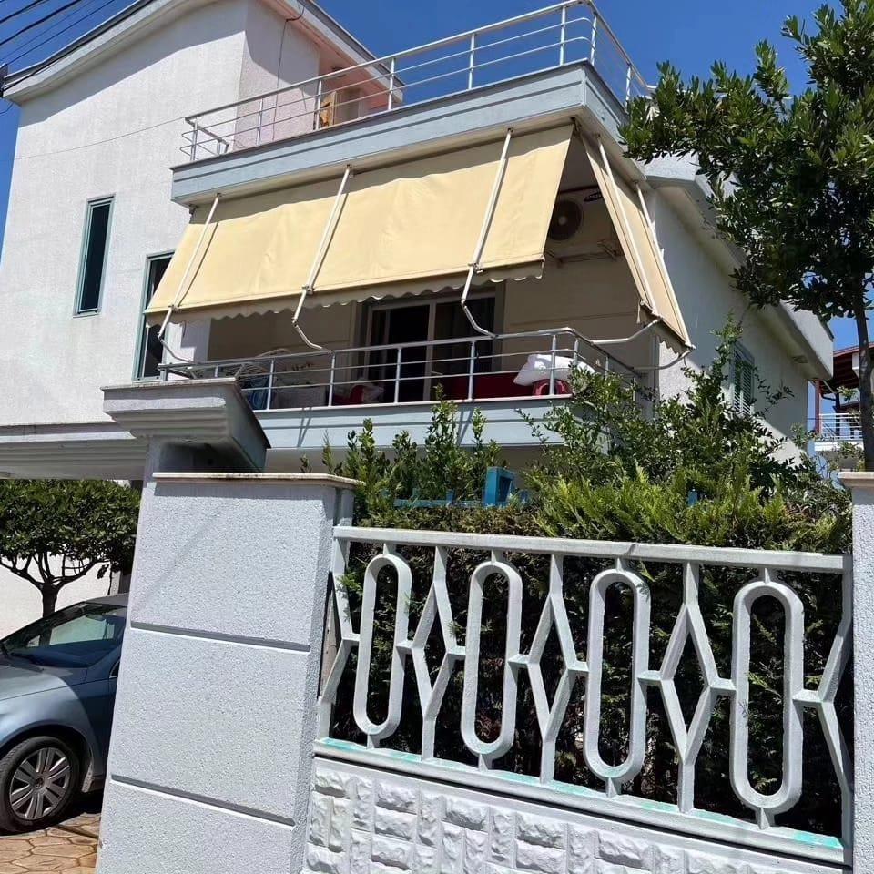 shitet shtepi private lagja 15/durres