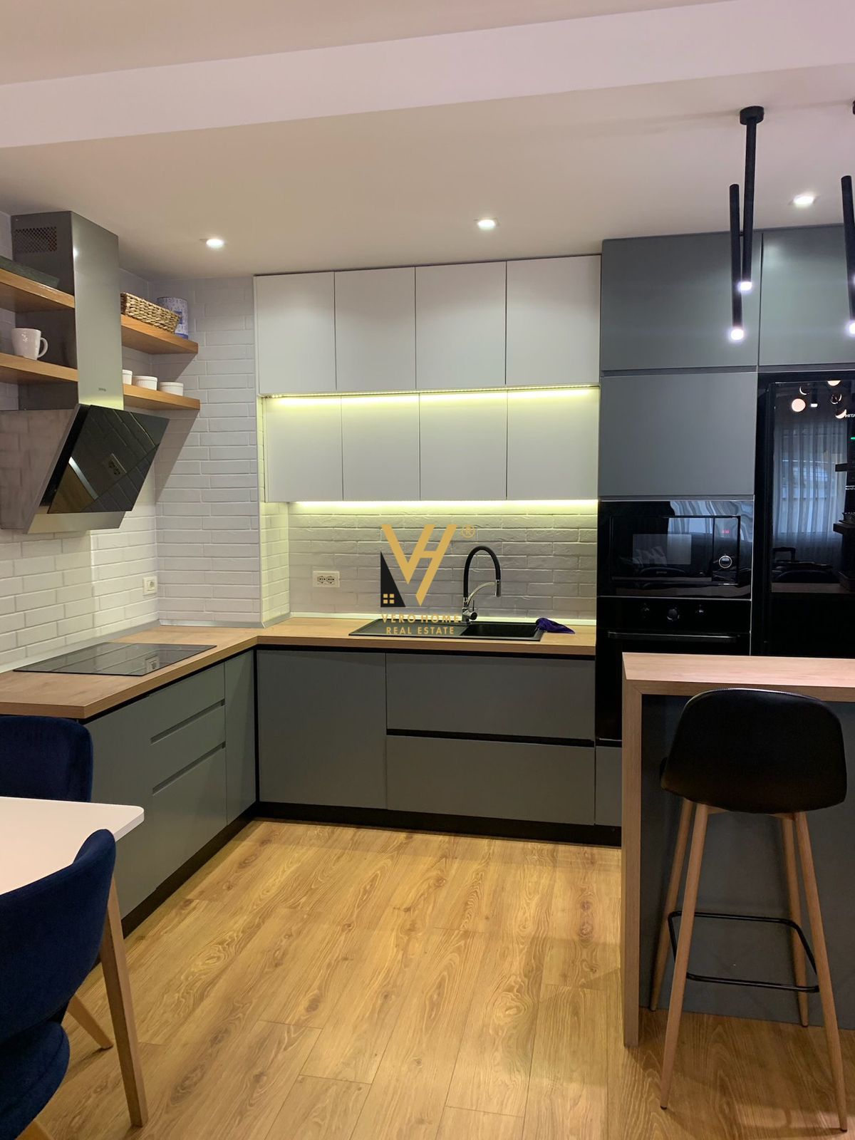 APARTAMENT 2+1+2 KOMUNA E PARISIT 80.000 LEKE