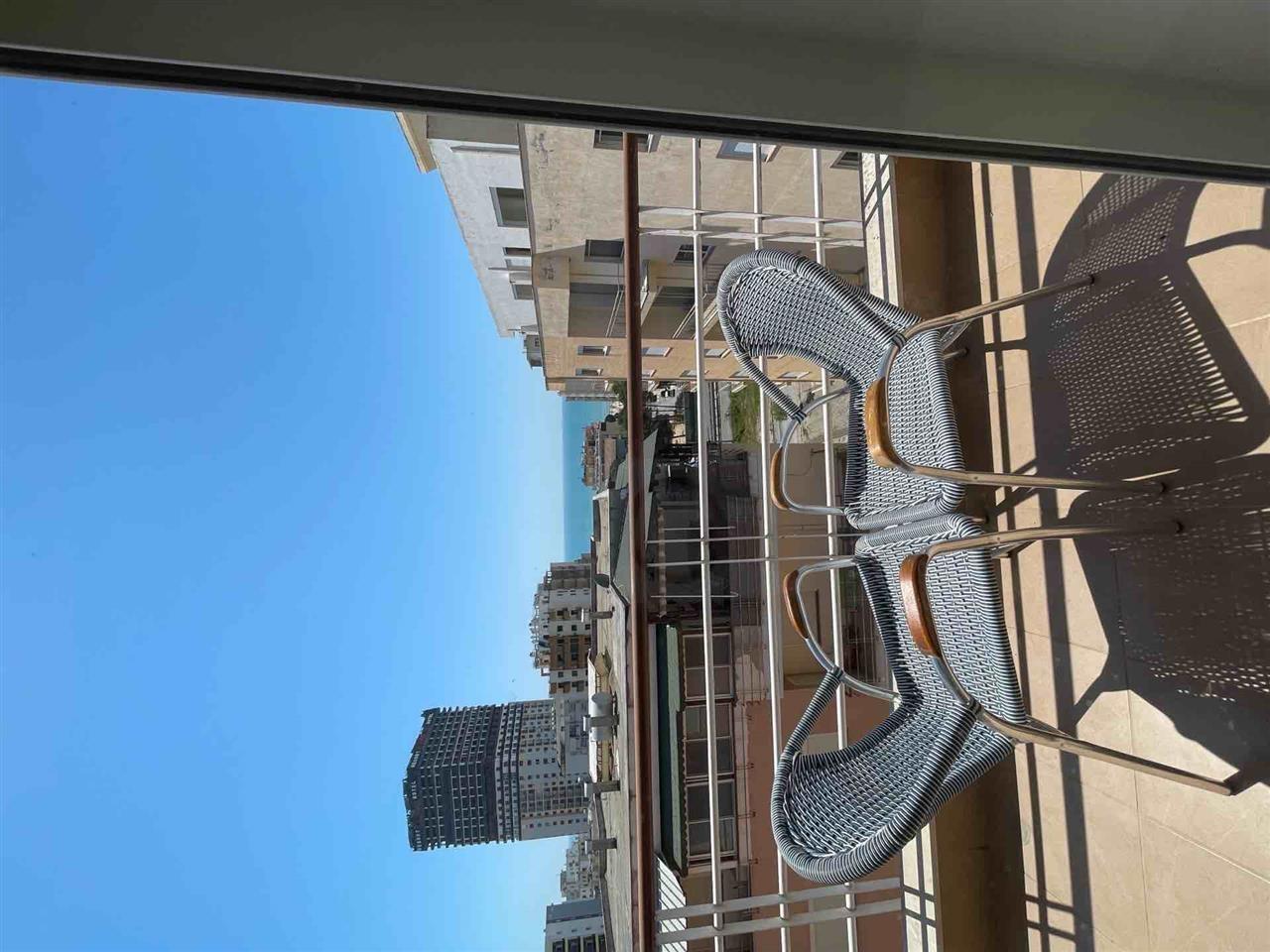 Shitet appartament 2+1 afer shkembit te kavajes