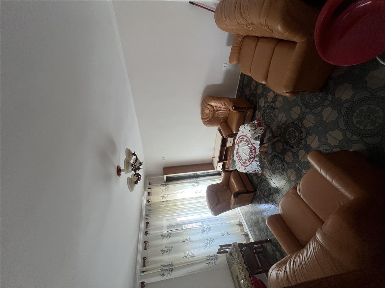 Jepet shpi me qera ne Dr te stadiumi xballe NPVS