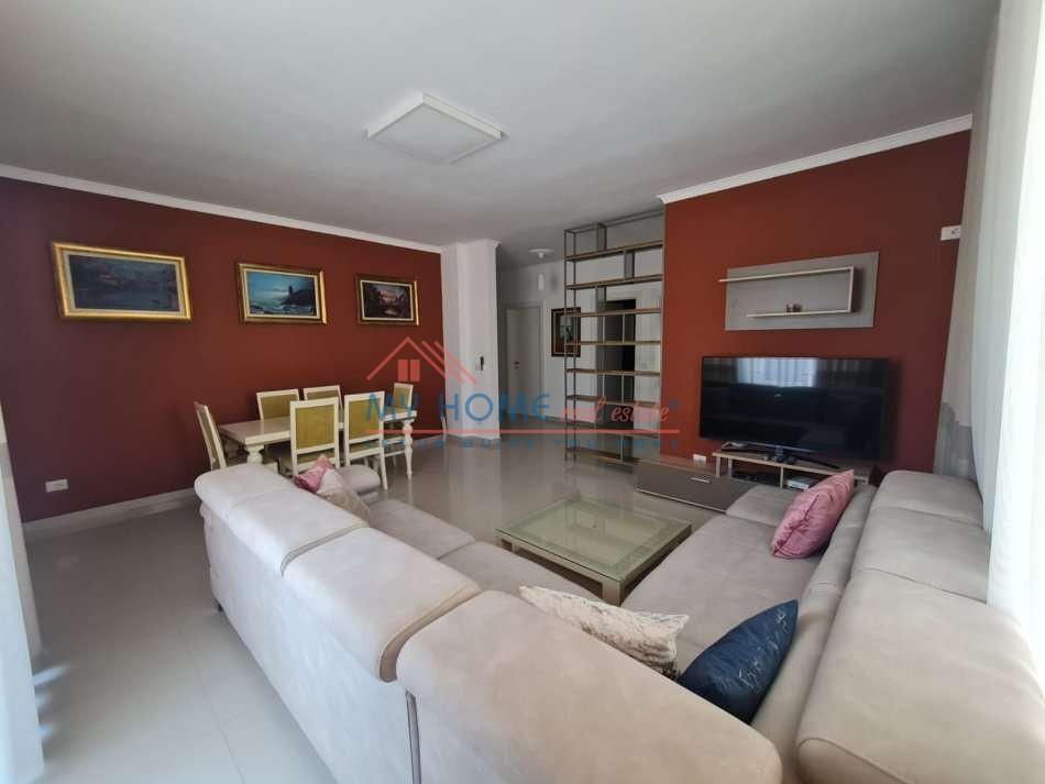 Apartament 3+1 me Qera Kopshti Botanik