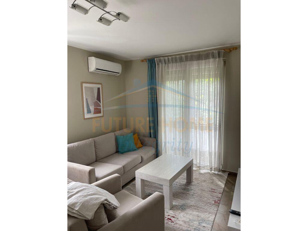 Qera, Apartament 2+1 Xhamia Tabakeve.Tiranë.