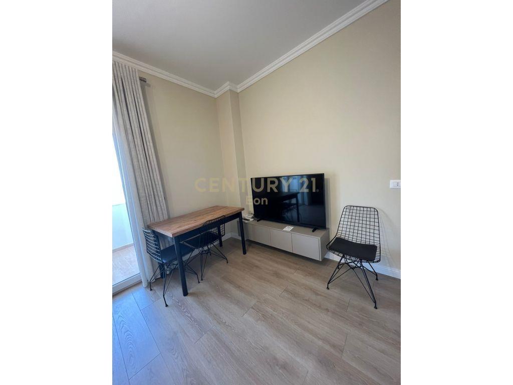 SHITET APARTAMENT PAMJE DETI 1+1, GOLEM!