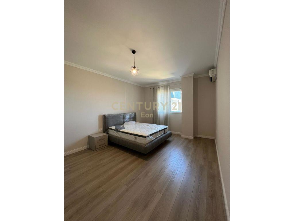 SHITET APARTAMENT PAMJE DETI 1+1, GOLEM!