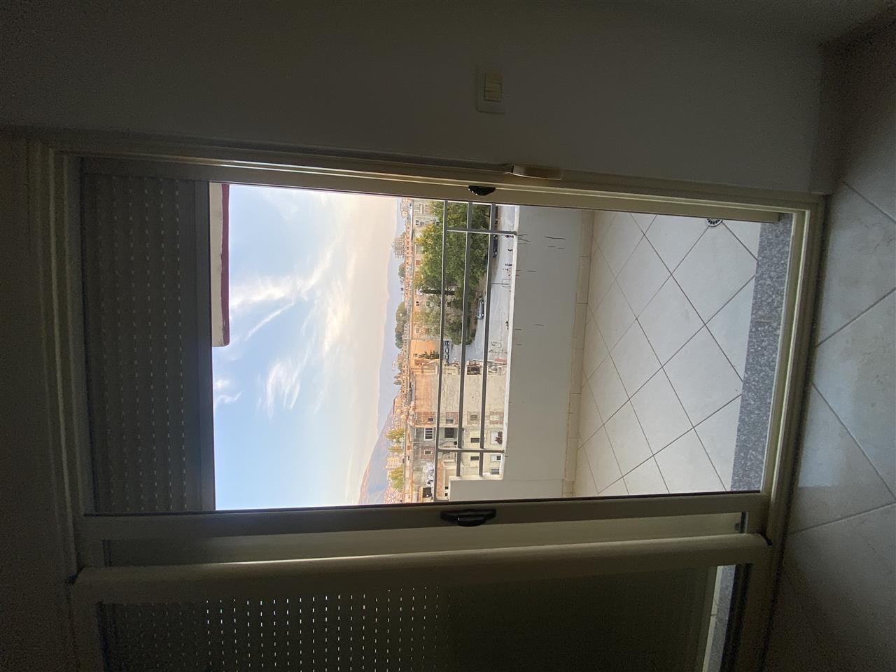 Jepet me qera ditore